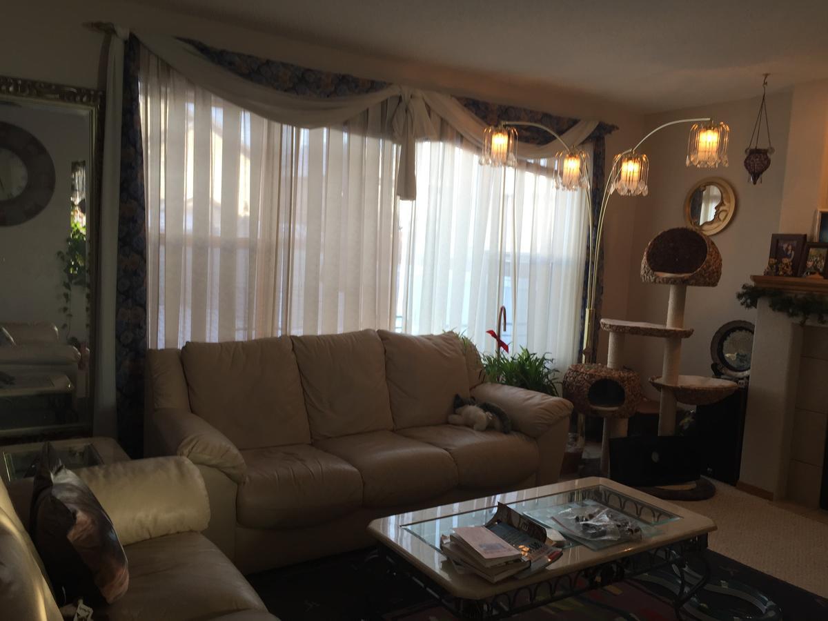 Somerset Calgary B&B エクステリア 写真
